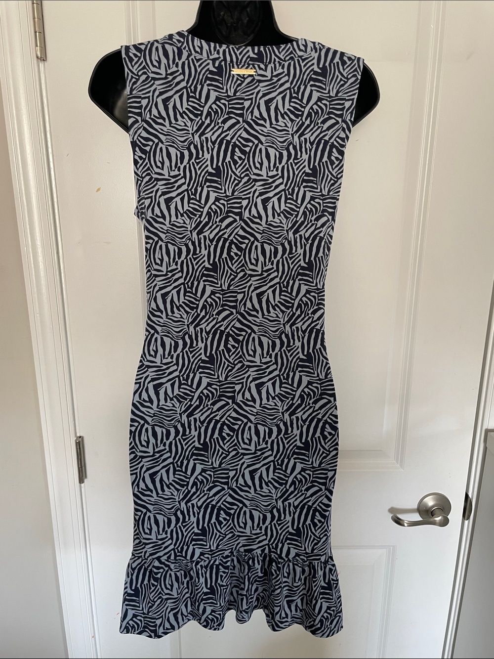 Michael Kors blue zebra print shift dress - like new! - Picture 3 of 10